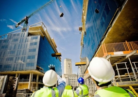 Tổng thầu xây dựng